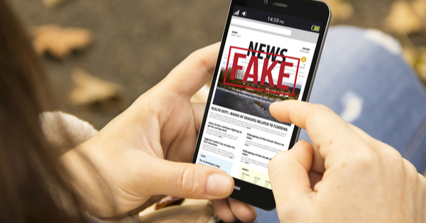 Fake News E Conhecimento