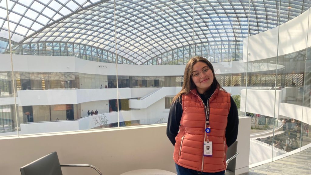 Anna Beatriz 4 Etim Que Passou Na Universidade (2)