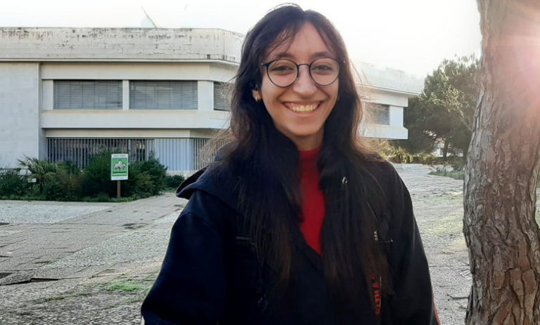 Ex Aluna Do Ensino Médio Integrado Ao Técnico Do Einstein é Aprovada Em Universidade De Portugal