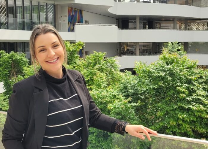Da Assistência Ao Ensino Conheça A Trajetória Da Enfermeira Fernanda Dos Santos